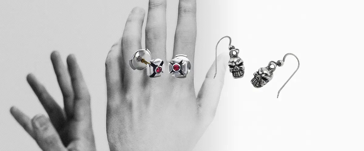 TRAVIS WALKER(トラヴィスワーカー) ピアス