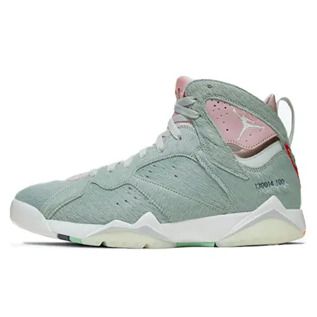 NIKE AIR JORDAN7(ナイキ エアジョーダン7) RETRO SE HARE 2.0  NEUTRAL GREY/SUMMIT WHITE-PINK FOAM-SUMMIT WHITE 限定モデル