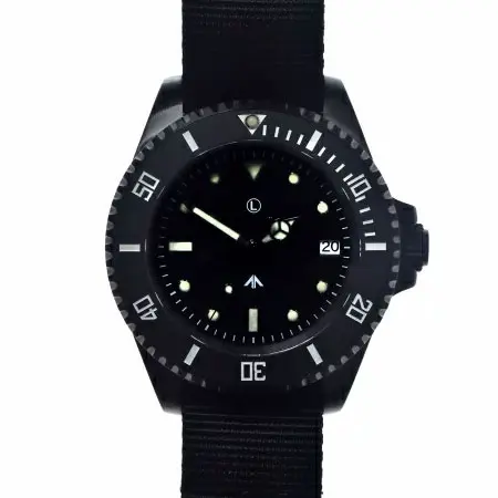 MWC(ミリタリーウォッチカンパニー) サブマリーナ