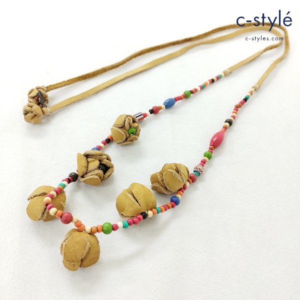 45R ビーズネックレス マルチカラー レザーロングネックレス 花 フラワーモチーフ アクセサリー