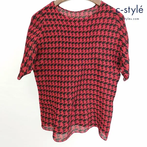 ISSEY MIYAKE PLEATS (T.) プリーツ加工 総柄 カットソー 3 レッド×ブラック 半袖 レディース