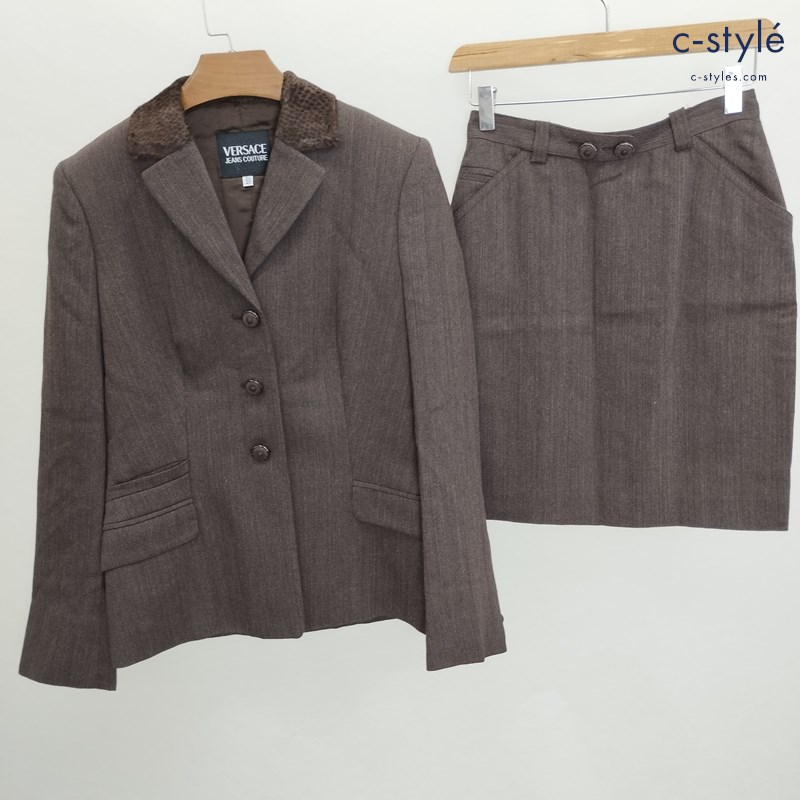 VERSACE VERSACE JEANS COUTURE セットアップ 26/40 ブラウン ジャケット スカート スーツ レディース 計2点