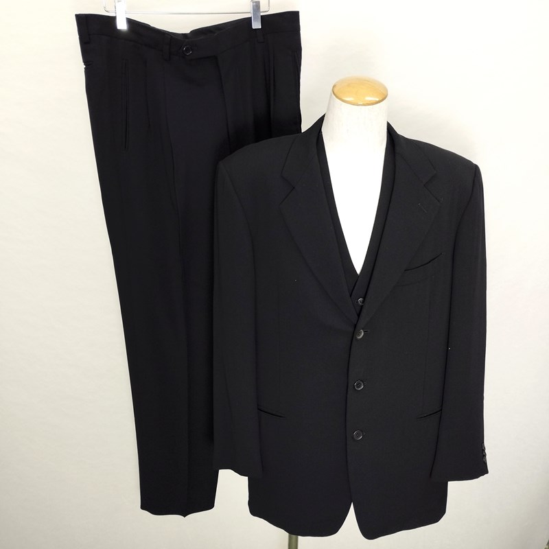 GIORGIO ARMANI ジョルジオ アルマーニ ジャケット スラックス セットアップ+ジレ 52 50 ブラック スーツ 3B