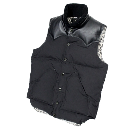 1piu1uguale3×Rocky Mountain Featherbed(ウノピゥウノウグァーレトレ×ロッキーマウンテンフェザーベッド) 1piu1uguale3 113 christy vest – Rocky Mountain Featherbed