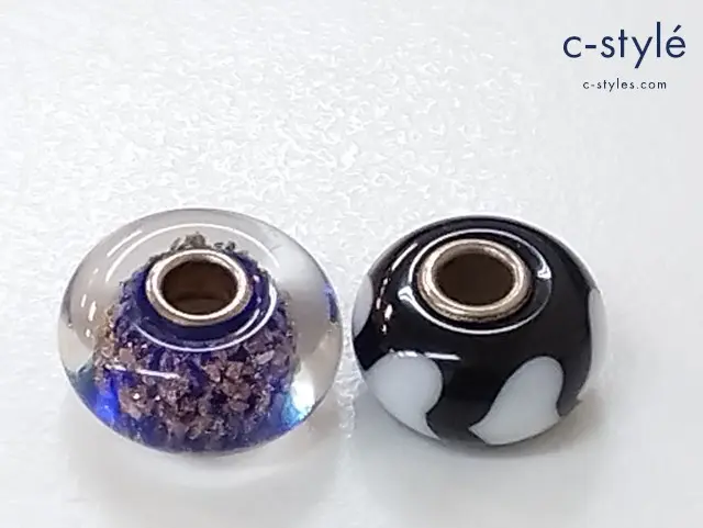 TROLLBEADS トロールビーズ ガラスビーズ 黒×白 マルチカラー ホワイトハート ワールドツアー 香港