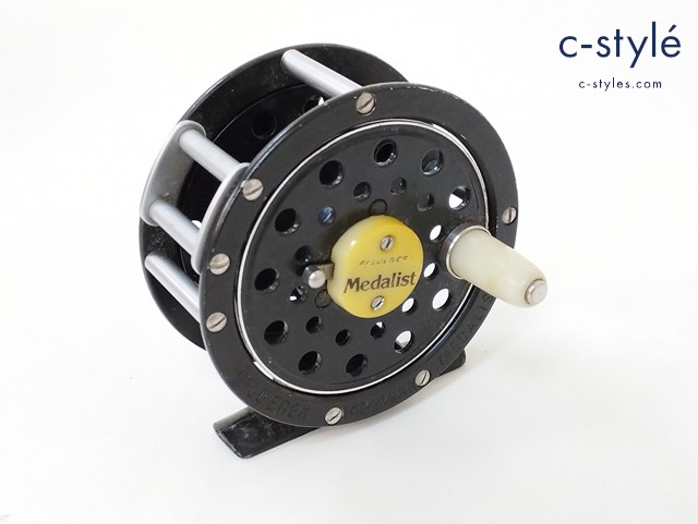 PFLUEGER フルーガー MEDALIST メダリスト フライリール ブラック 1492 1/2 AK