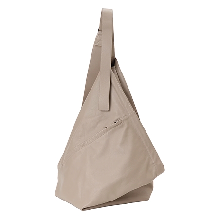 discord Yohji Yamamoto(ディスコード ヨウジヤマモト) Triangle shoulder