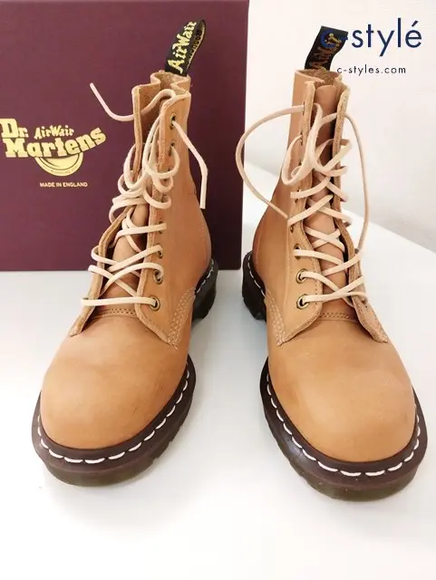 Dr.Martens ドクターマーチン ブーツ UK4 ベージュ 1460 PASCAL NATURAL 25568216