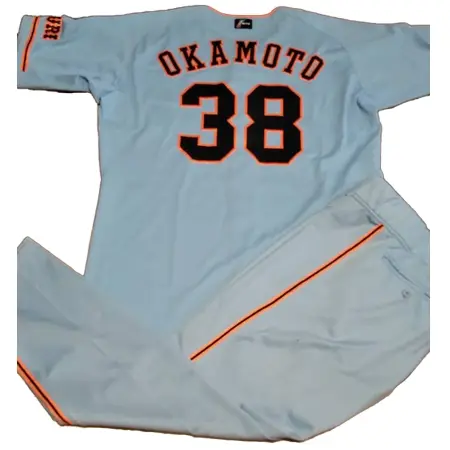 Giants(読売ジャイアンツ) 野球 ユニフォーム 岡本和真 実使用