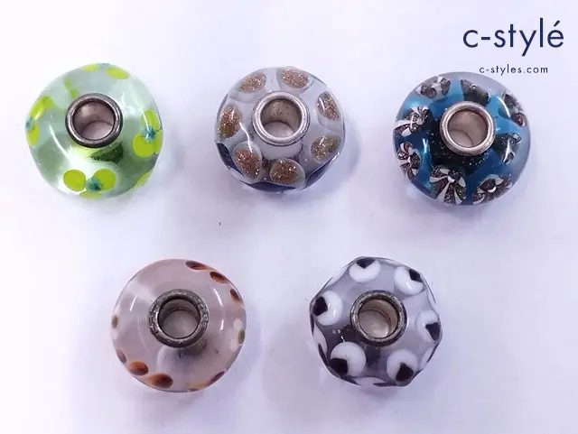 TROLL BEADS トロールビーズ ガラスビーズ マルチカラー お花 クローバー 総柄 ラメ 計5点