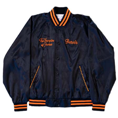 BUTWIN(バトウィン) [BUTWIN × MISSION DISTRICT]SATIN AWARD JACKET (Black)