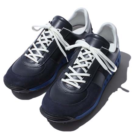 Der SAMMLER solo(ディアザムラーソロ) Der Sammler Solo × Schwarzenbacher 1757 Galaende