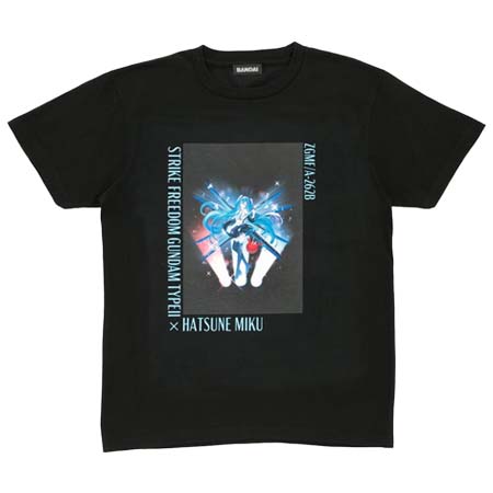 BANDAI FASHION COLLECTION(バンコレ) ガンダム45周年 × 初音ミク Tシャツ ZGMF/A-262B ストライクフリーダムガンダム弐式 [初音ミクVer.]