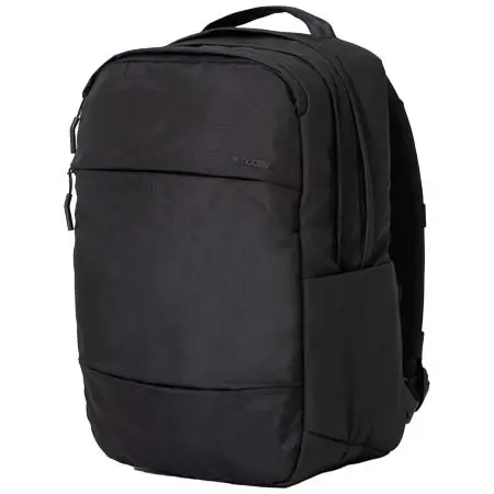 incase(インケース) City Backpack With 1,680D -Black-