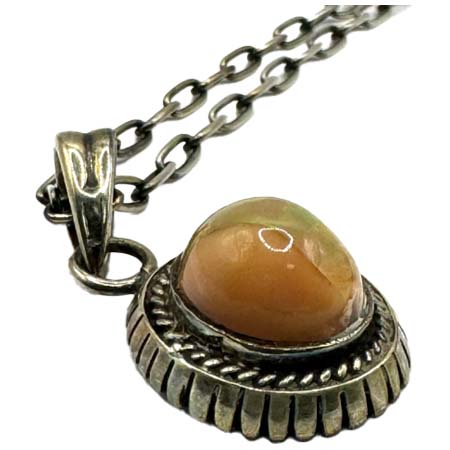 KETO(ケト) ファイヤーオパールネックレス