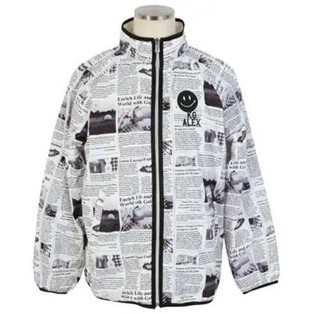 KISS ON THE GREEN(キスオンザグリーン) ニュースペーパー柄ジップアップブルゾン