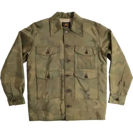 LOSTWORLD(ロストワールド) ナイロンジャケット カモフラージュ