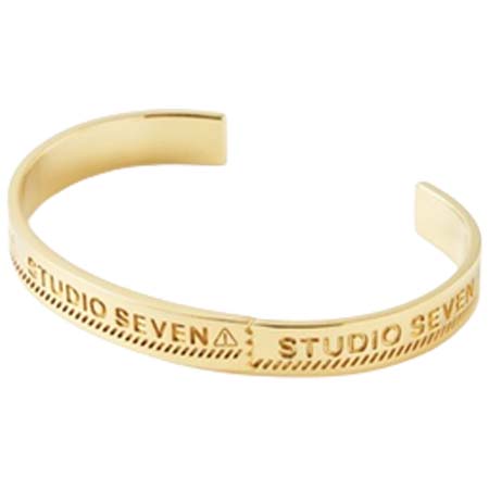 STUDIO SEVEN(スタジオセブン) Gold Caution Bangle